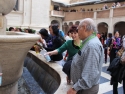 Only tour groups can exit this way which is connected to St. Peter's square. Inscriptions on the fountain read " I saw the water coming out of the temple from the right side". 