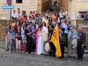 Newly wed couple surprises to see a whole group of Vietnamese pilgrims at St. Peter's square.